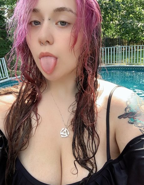 wuvspell Profile pic