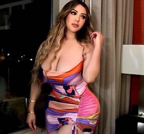 MsLupeRamos onlyfans sexy