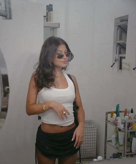 Malu Camargo onlyfans lesk