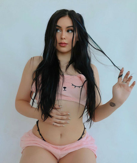 bella angell oficial onlyfans archive