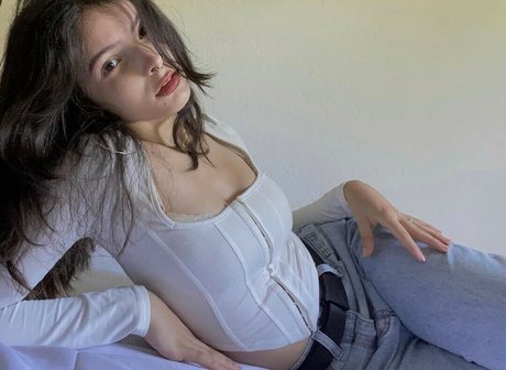 Victoria Ribeiro onlyfans