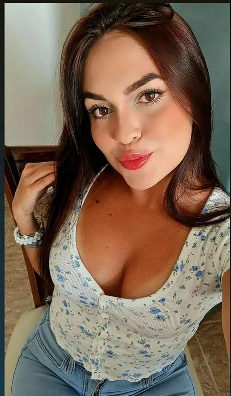 estelabrazzer onlyfans leak