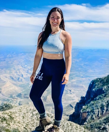 Nikki Delventhal onlyfans nude tits