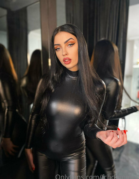 fchdommes onlyfans pictures