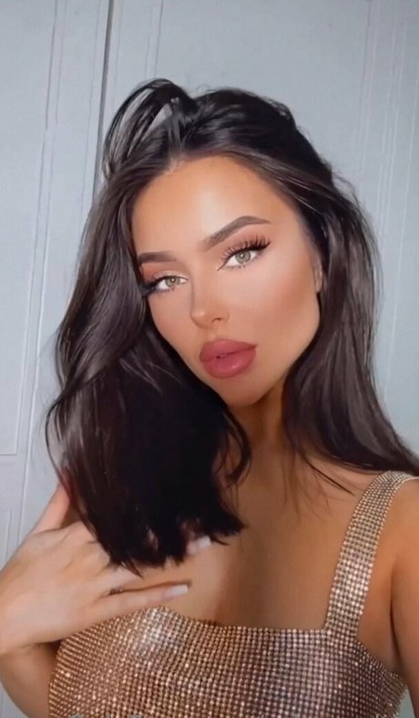 Sophie Ruby Blake onlyfans model photos