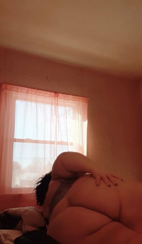 thebbwarabellarose onlyfans free