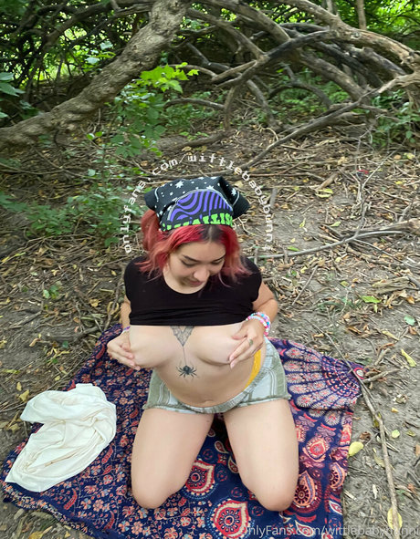 wittlebabybunni onlyfans nudes