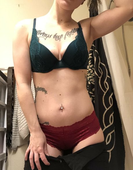 valkyriequeen27 free onlyfans