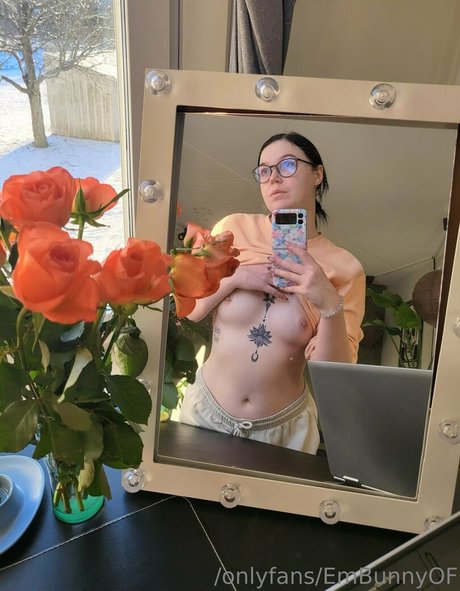 embunnyof boobs onlyfans