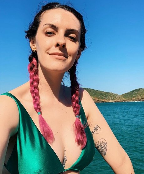 Karen Bachini fans only