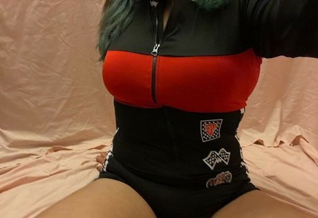 mochicecreammm naked onlyfans pics