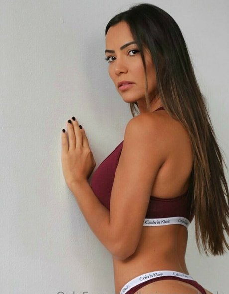 Luciana Andrade onlyfans strip