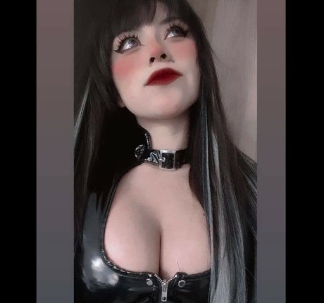 Sharyndoll onlyfans posts