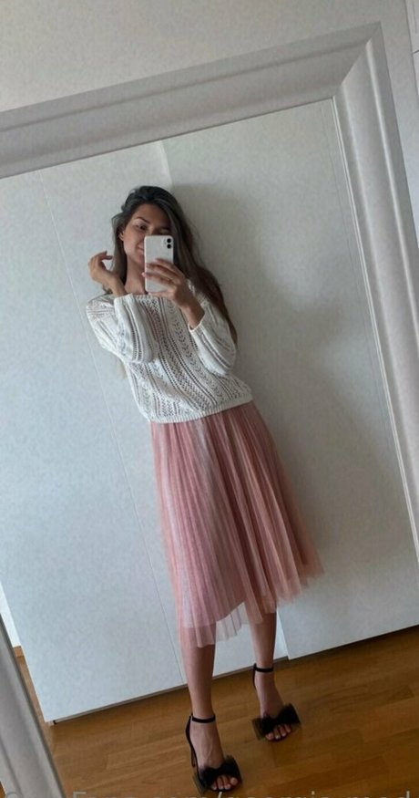 photopolli onlyfans naked