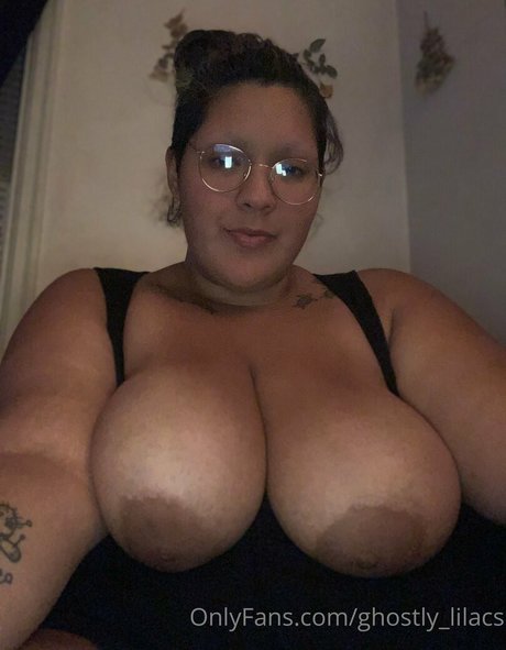 ghostly lilacs onlyfans nude photos