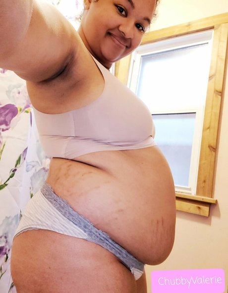 chubbyvalerie onlyfans leak sex