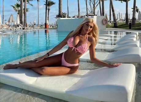 Gabriella Szklarz free onlyfans