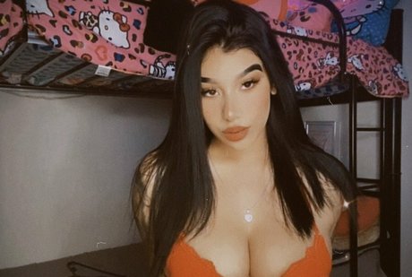 amywinos10 onlyfans nudes leaked