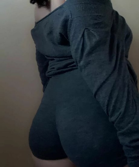 Alisson Sabineae on onlyfans