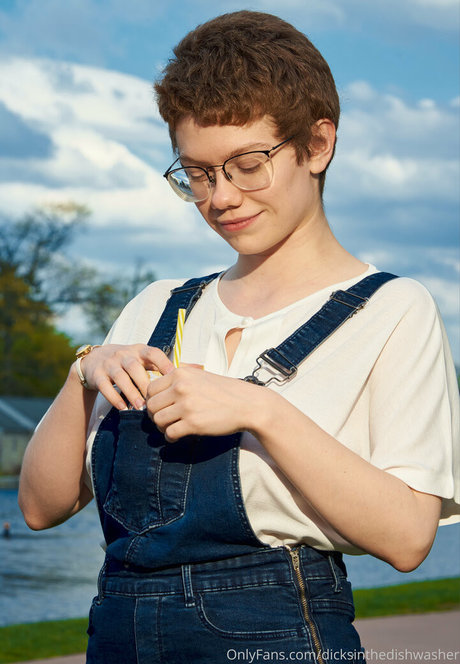dicksinthedishwasher onlyfans nude content