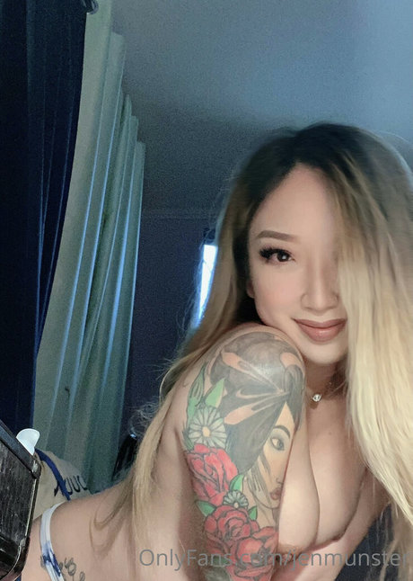 Jenmunster nude onlyfans leak