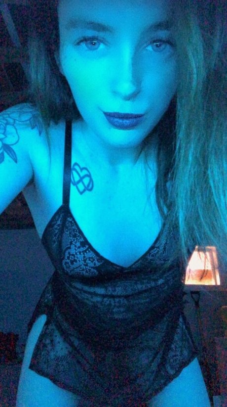 miniloupxxx leaked onlyfans.