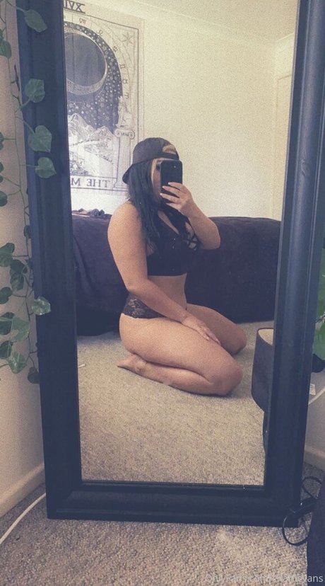 Charli Evans onlyfans nudes