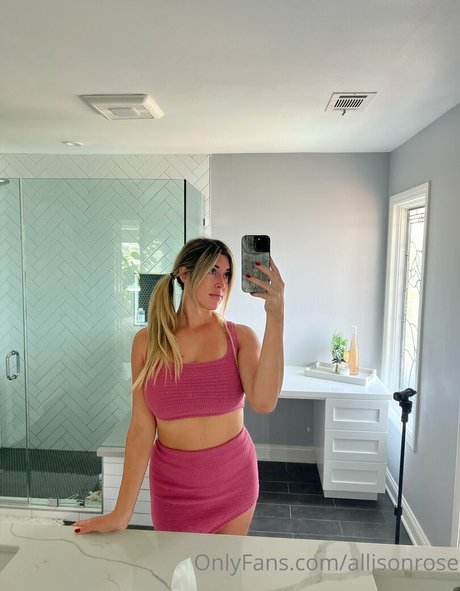 allisonrose onlyfans sexy
