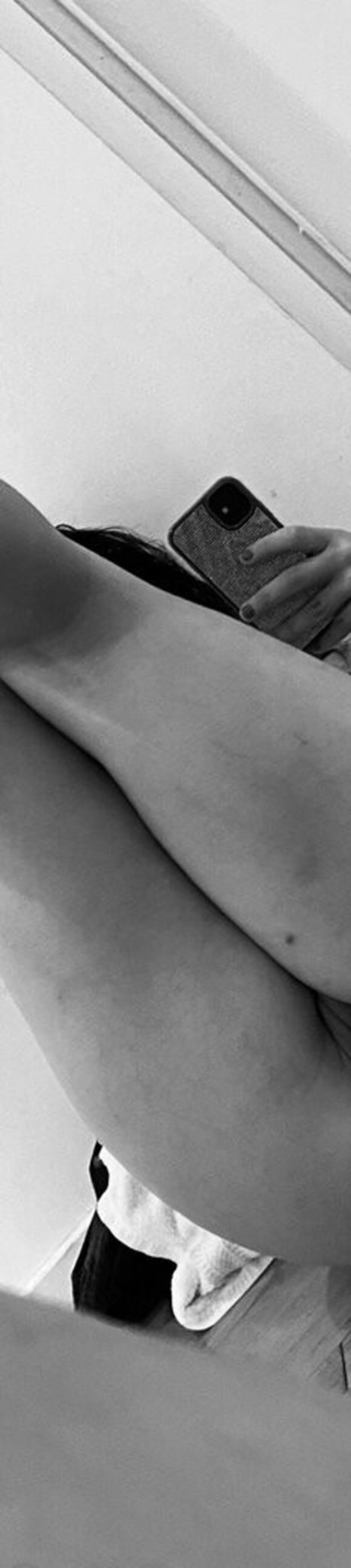 Ailin Perez onlyfans leaked photos