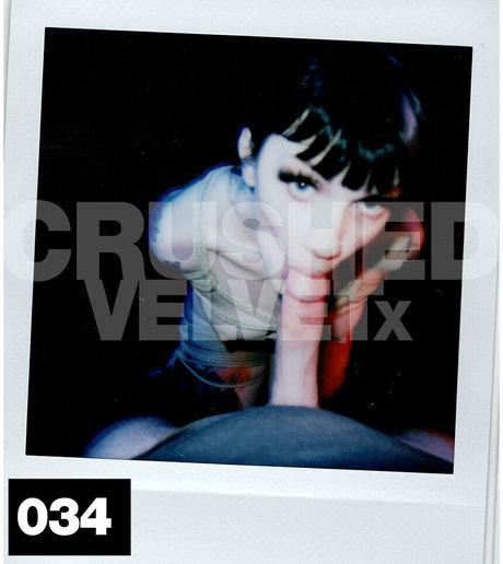 crushedvelvetx porn onlyfans