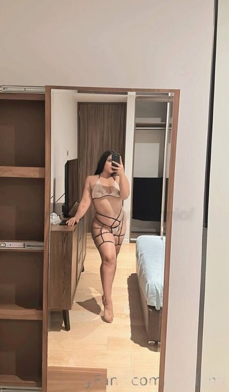 emilyml onlyfans photos