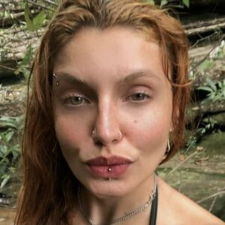 Bellasuicide strip onlyfans