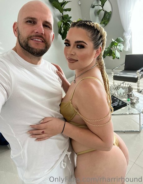 Rharrirhound naked only fans