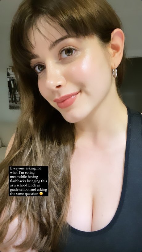 Zanah Marie onlyfans topless