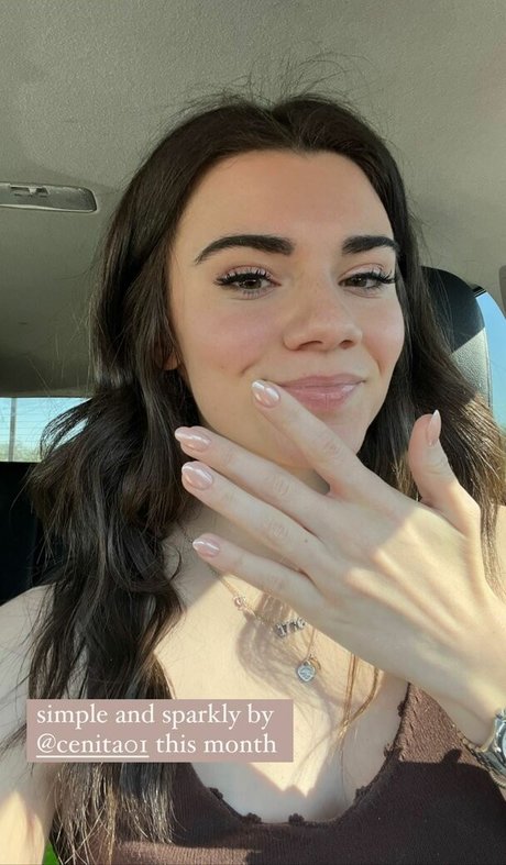 Brett Cooper onlyfans nude tits