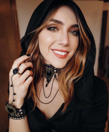 marzz onlyfans porno