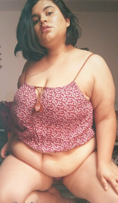 danah curvy nude onlyfans leak