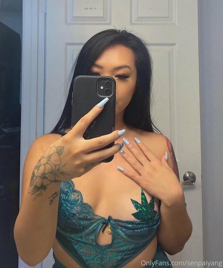 senpaiyang onlyfans nude photos