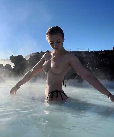 KallMeKris nude onlyfans pics