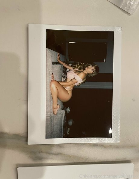 Angelyoungsxxx onlyfans leaj
