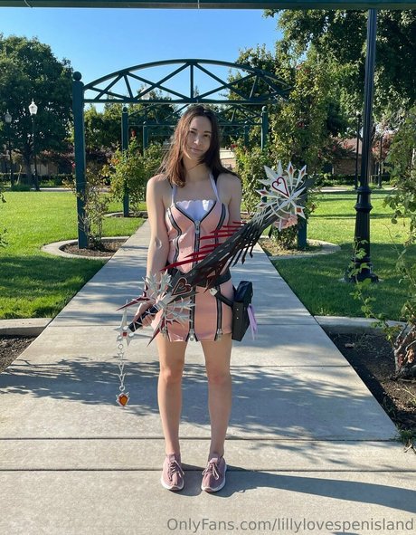 lillylovespenisland only fans