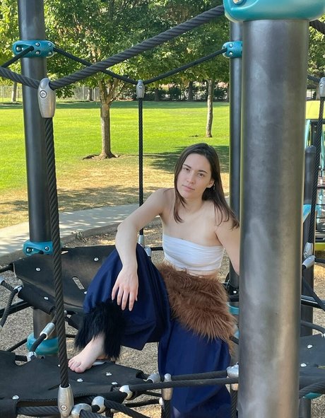 lillylovespenisland onlyfans naked