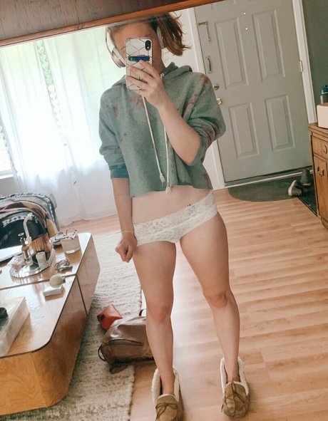 submissive gigi onlyfans leaked