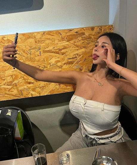 e__luda glamorous leaked onlyfans