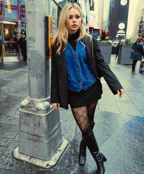 Brec Bassinger onlyfans leaks