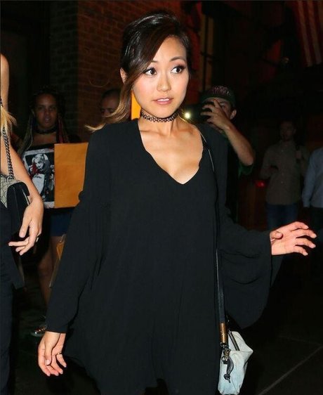 Karen Fukuhara onlyfans leaks sex