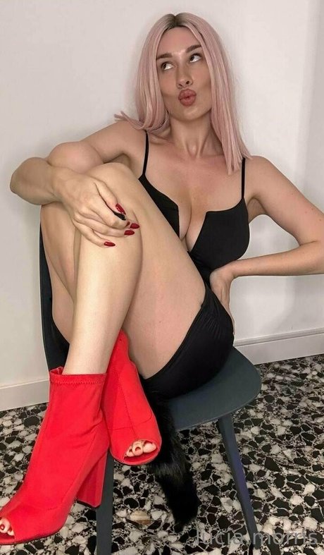 lucia morris onlyfans leaked sex