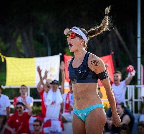 Joana Heidrich onlyfans lesk