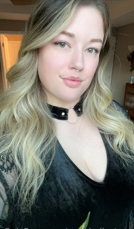 annabellestoes onlyfans for free