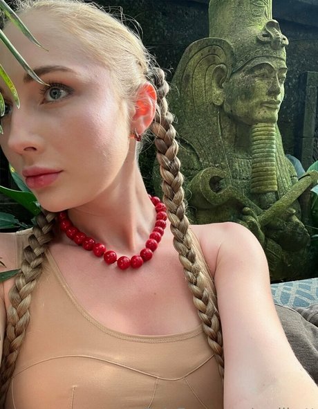 emilia tt leaked naked onlyfans